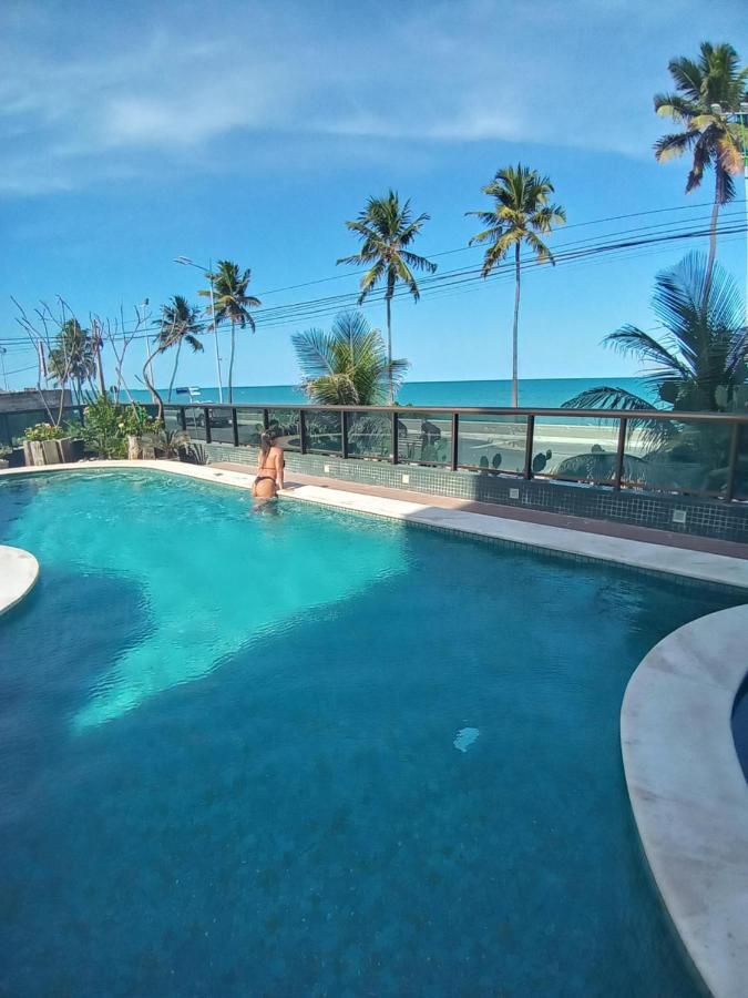 Ritz Suites: Beachfront Luxury With Ocean Views Aparthotel 5*